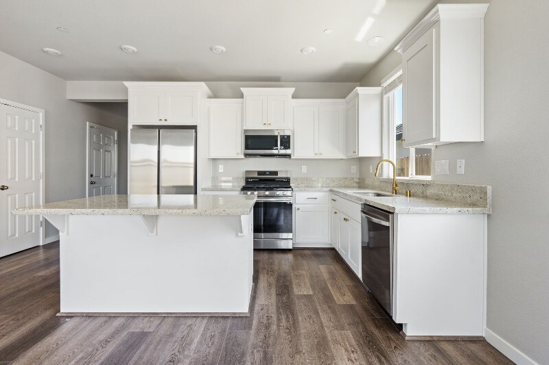 Building Photo - 1305 Swallowtail Dr