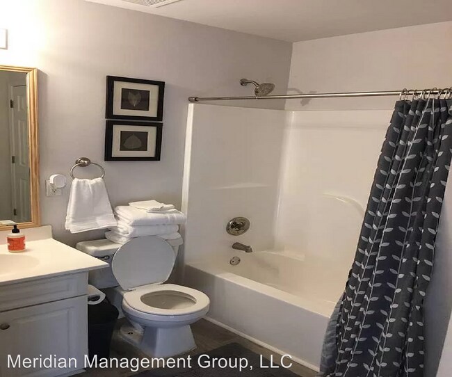 Building Photo - 2 br, 1.5 bath House - 101 Lilli Lane