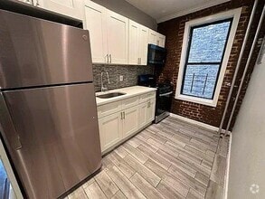 Building Photo - 1 bedroom in BRONX NY 10463