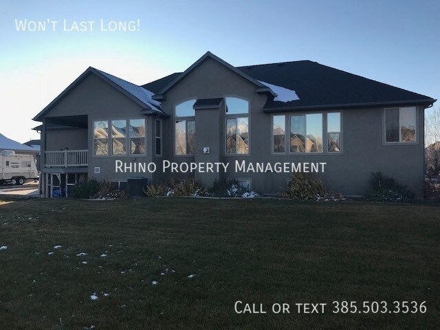 Building Photo - 2348 S 2975 W