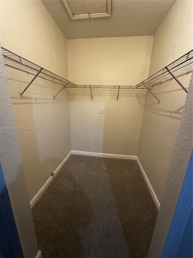 Building Photo - 2903 SE 17th Ave