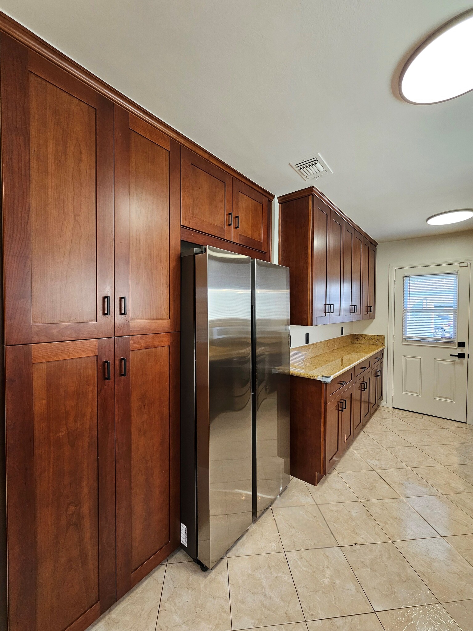 Building Photo - 2942 Midvale Ave