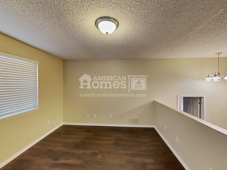 Building Photo - 11468 River Run Pky