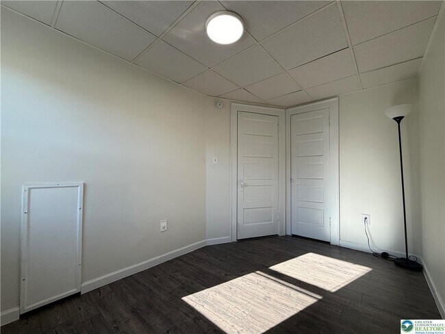 Building Photo - 1177 Arcadia St