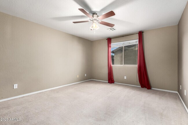 Building Photo - 19411 W Jefferson St