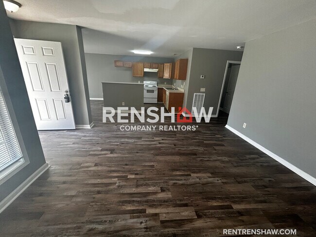 Building Photo - 157 Cloverdale St