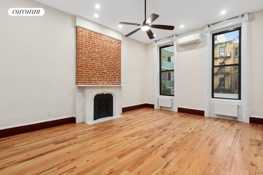 Building Photo - 446 E 118th St