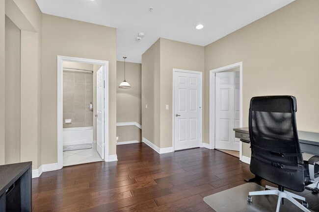 Building Photo - 2669 SW 118 Rd