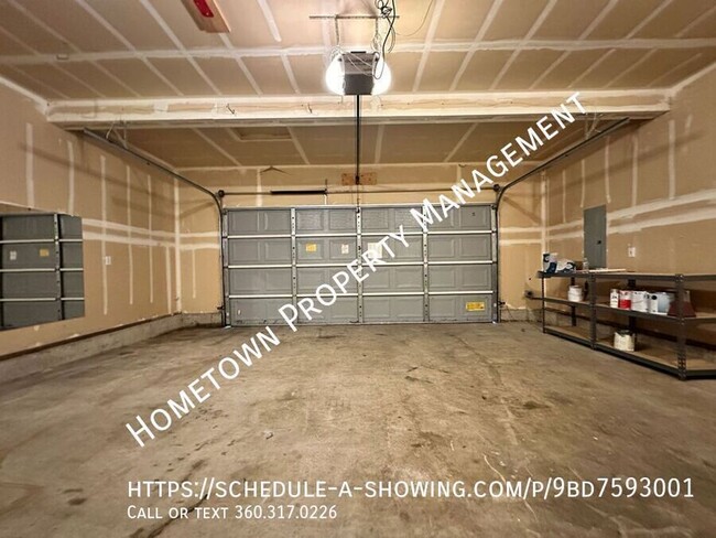 Building Photo - 6417 Barstow Ln SE