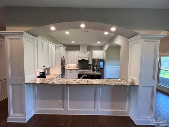 Building Photo - 5148 Sandy Shores Dr