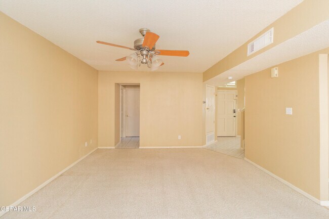 Building Photo - 1325 John Ring Ln