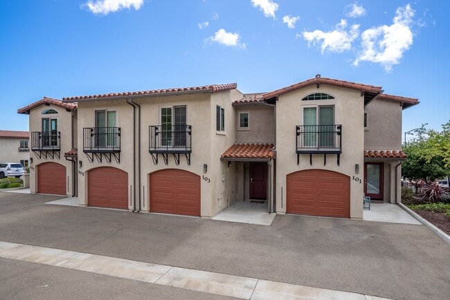 Building Photo - This Sunset Beach Estates Townhome will ha...