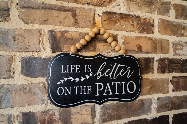 Building Photo - 1610 Olympic Drive