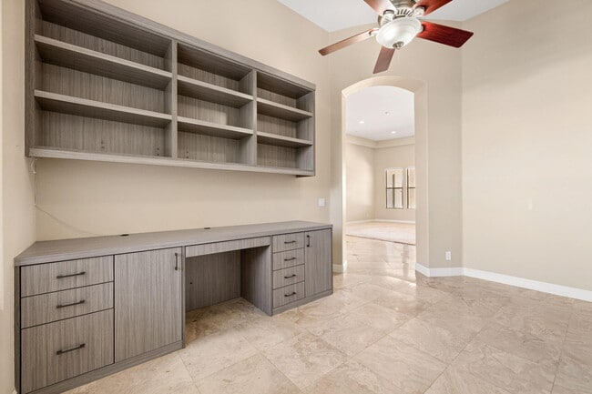 Building Photo - 49460 Rancho San Francisquito