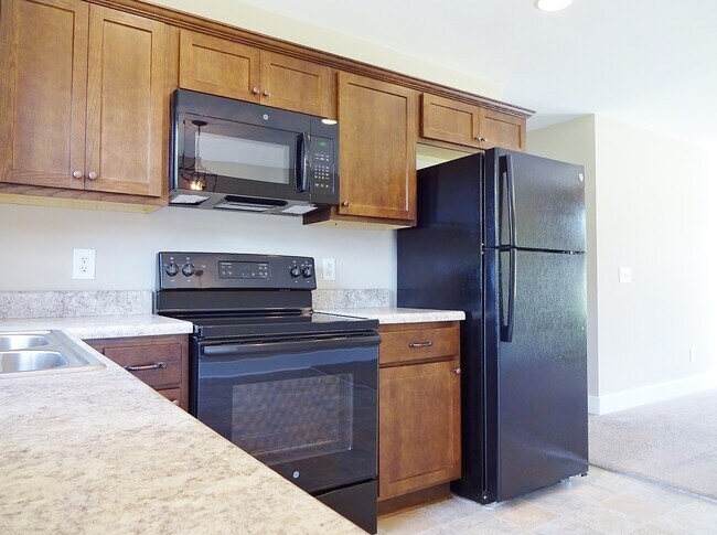 Building Photo - Home for Rent in Vance, AL... Available to...