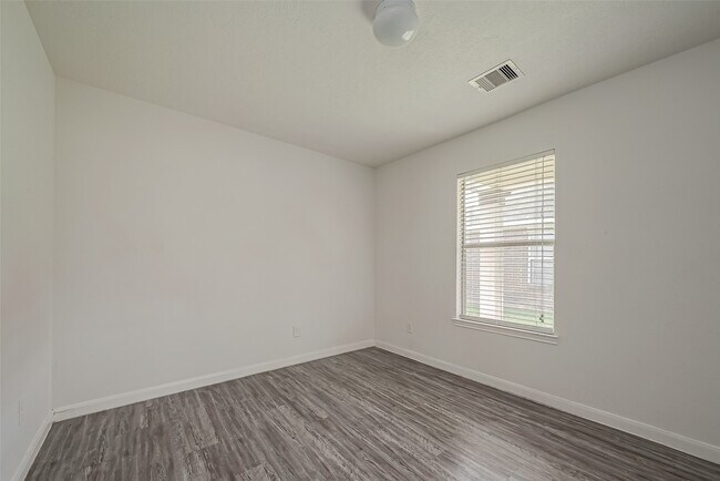 Building Photo - 29511 Legends Branch Ln