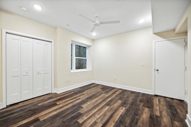 Building Photo - 1804 W Berks St