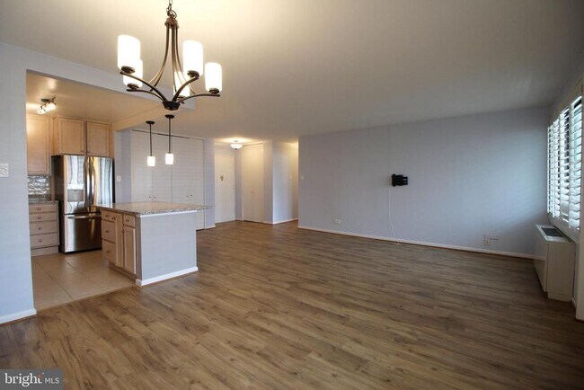 Building Photo - 4501 Arlington Blvd