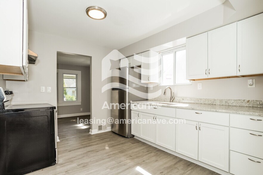 Building Photo - 8685 Hupp Ave