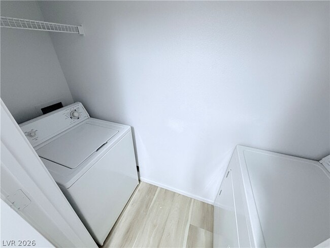 Building Photo - 7255 W Sunset Rd