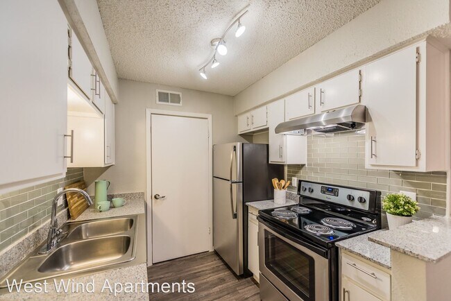Building Photo - 2 br, 2 bath Apartment - 1306 N Nursery Rd