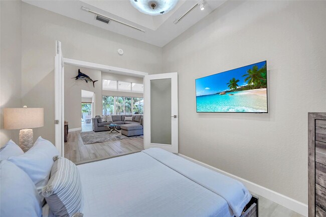 Building Photo - 1643 Seabreeze Blvd