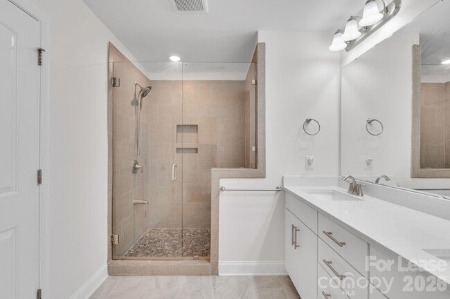 Building Photo - 11715 Clems Branch Dr