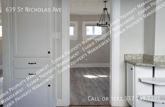 Building Photo - 639 St Nicholas Ave