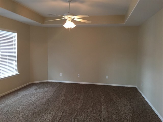 Building Photo - 415 Seabreeze Drive