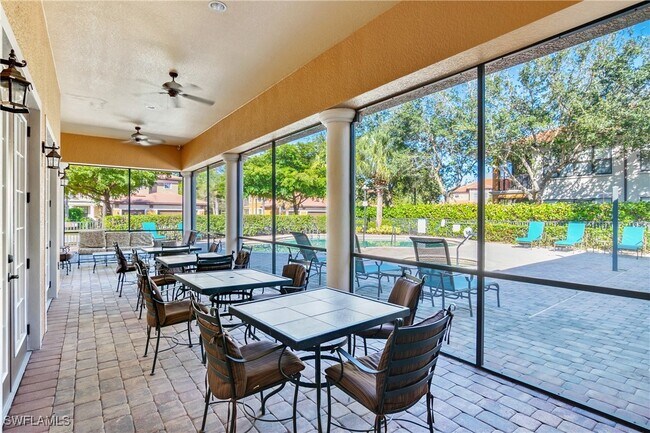 Building Photo - 1308 Verde Dr