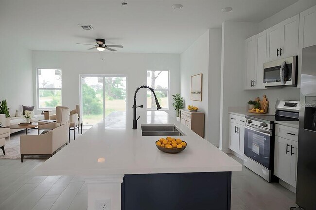 Building Photo - 46 Master Dr