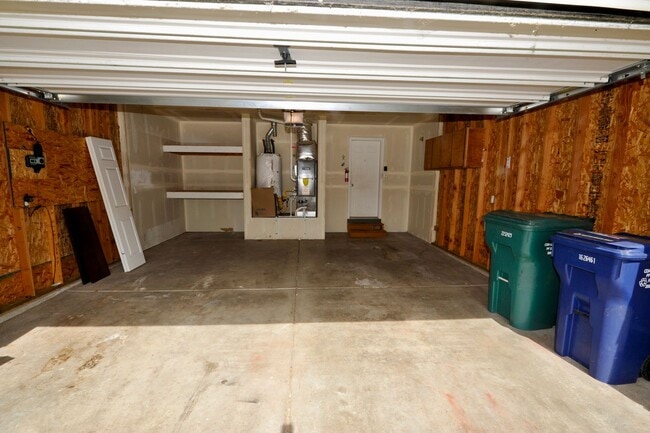 Building Photo - 7682 N Joanna Dr