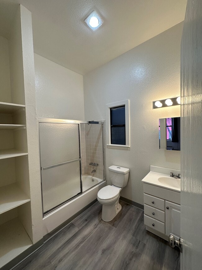 Building Photo - Sutter Street Apartments