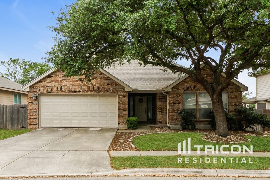 Primary Photo - 227 Rock Springs Dr