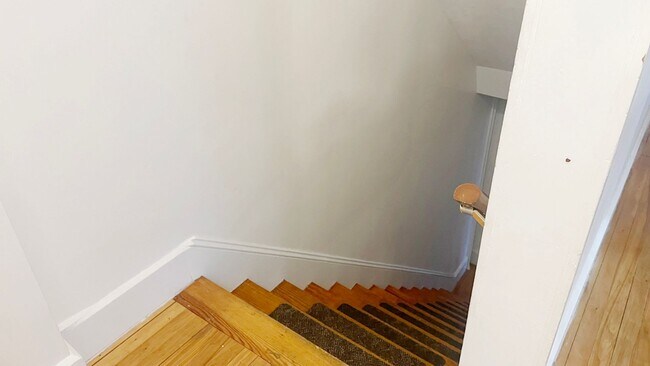 Building Photo - 73-75 Wallingford Ave