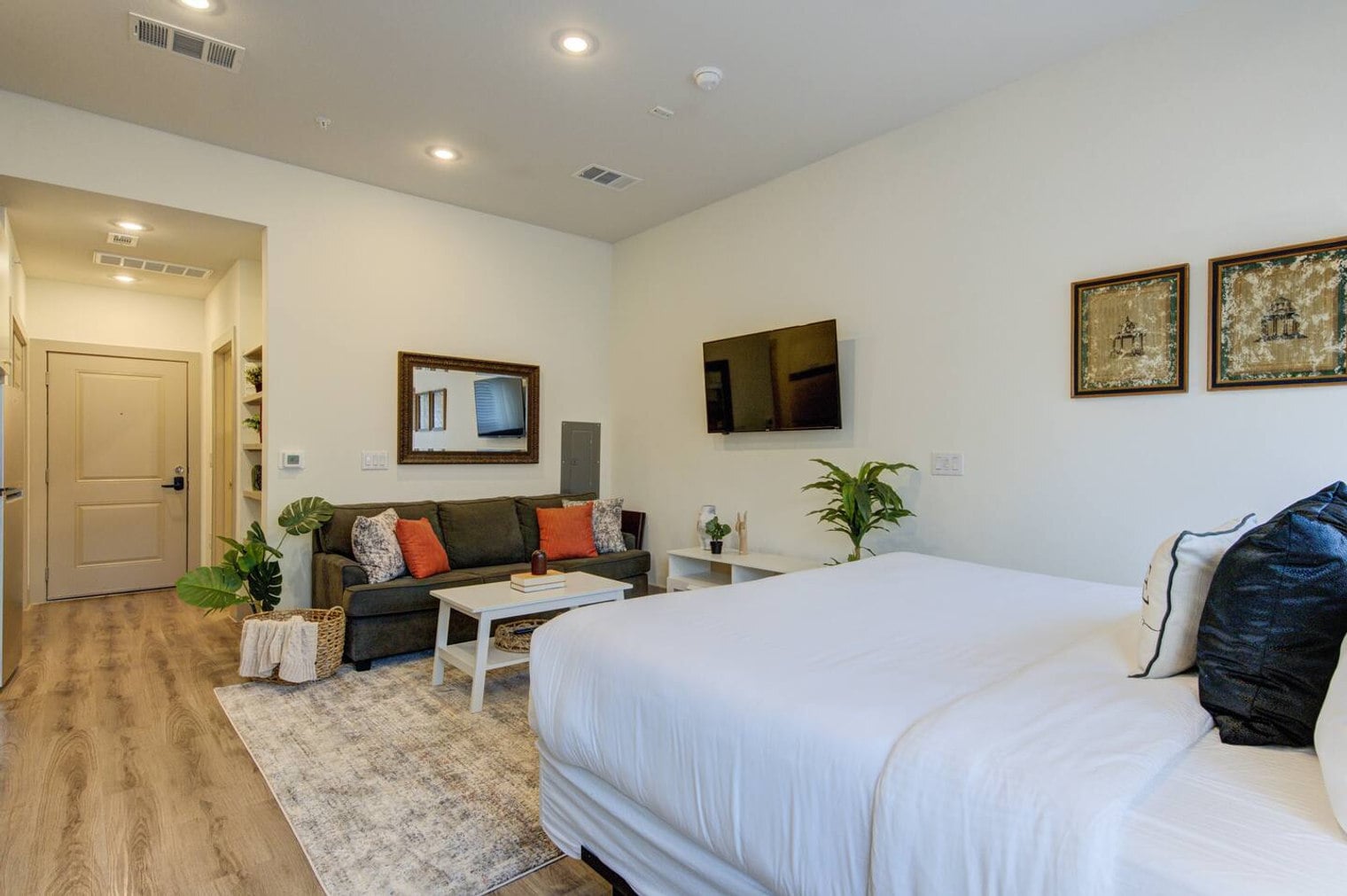 Building Photo - 18210 Park Row Blvd