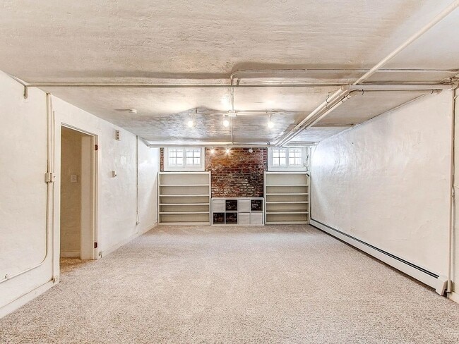 Building Photo - Charming Cheesman Park Duplex | 2 Bed / 2 Bath | Large Yard + Deck