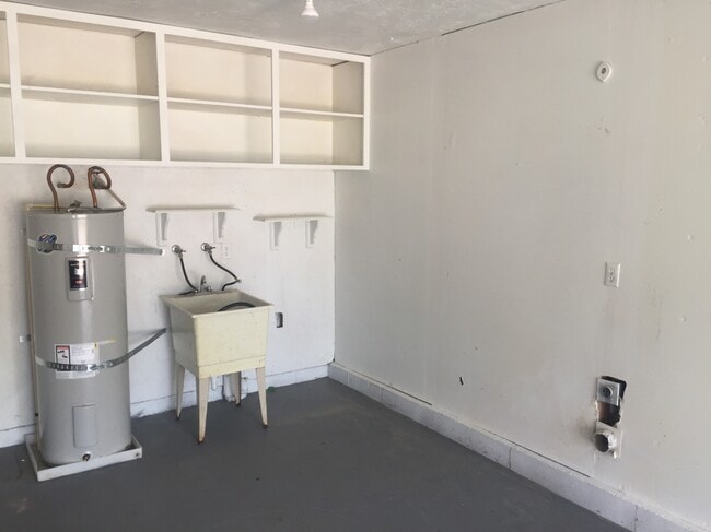 Building Photo - 3989 Josh St