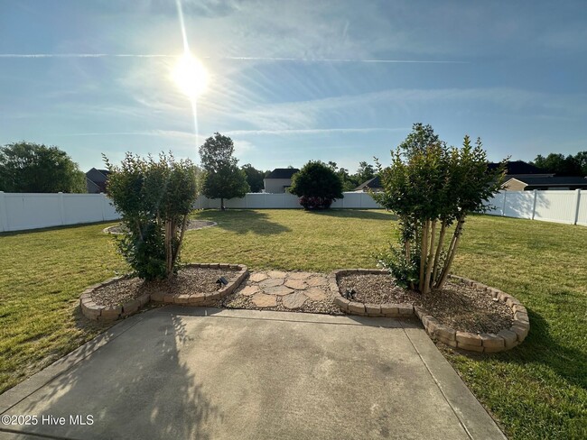 Building Photo - 2443 Kodiak Dr