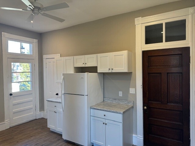 Building Photo - 3123 California Ave