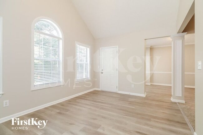 Building Photo - 205 Cameo Ct