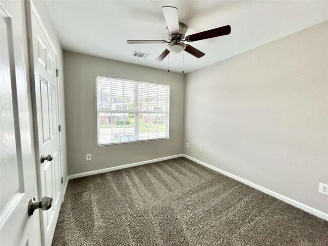 Building Photo - 736 Wheel House Ln