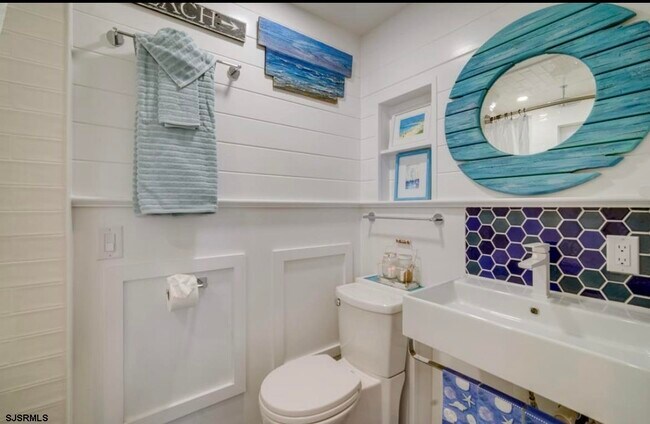 Building Photo - 3101 Boardwalk