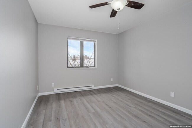 Interior Photo - 410 Fox Shores Dr.