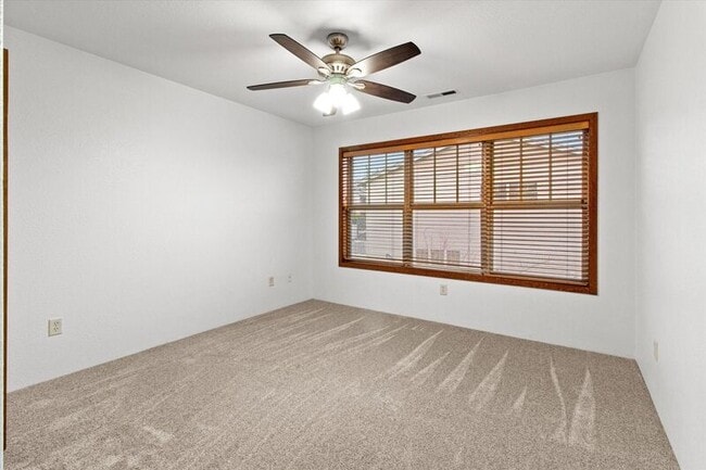 Building Photo - 3126 Alameda St