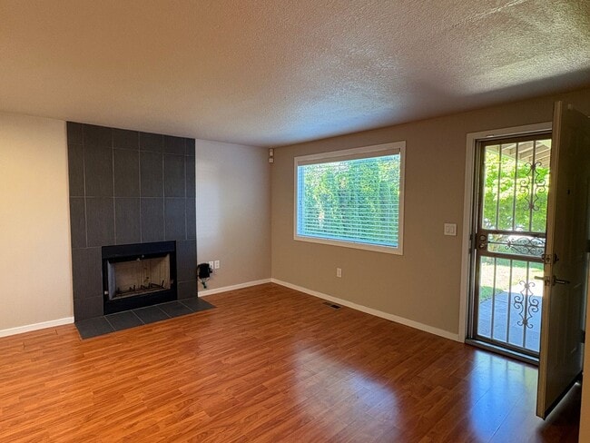 Building Photo - Modern Montavilla Living with Updated Finishes Bright & Spacious SE Portland Home Near Mt. Tabor ...