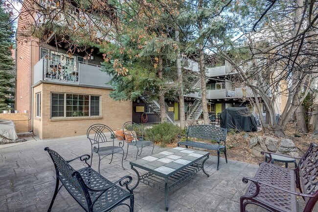 Building Photo - 50 N Clarkson St