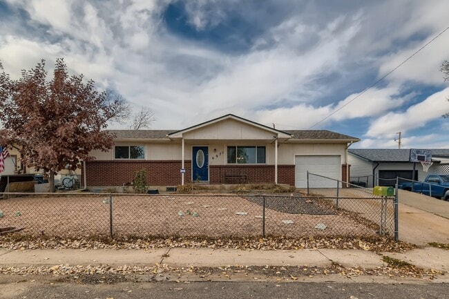 Primary Photo - 6871 Knox Ct