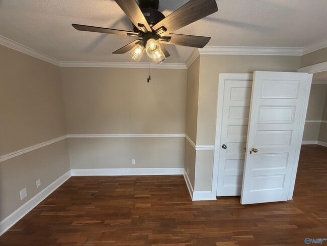 Building Photo - 16519 Market St