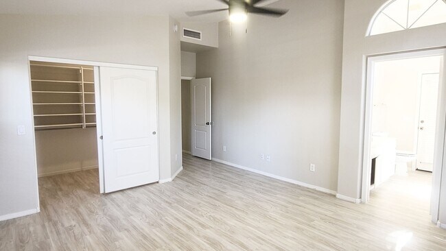 Building Photo - REMODELED 3-BEDROOM BY SAN TAN MALL
